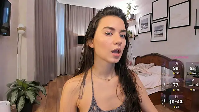 NicoleLuv online show from April 2026 04:01:01 PM