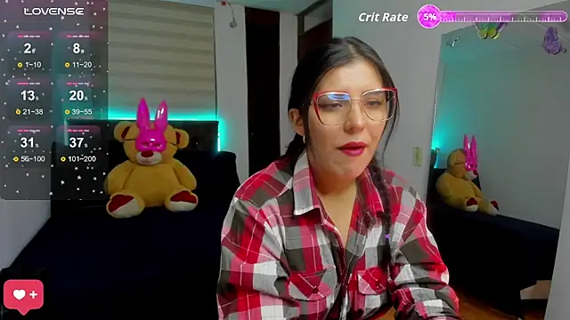 Luxxur69 online show from September 2025 11:38:02 PM