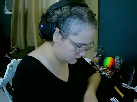 Snapshot of lolalicious_7583 chatting on February 2026 03:49:02 PM lolalicious 7583 online show from February 2026 03:49:02 PM