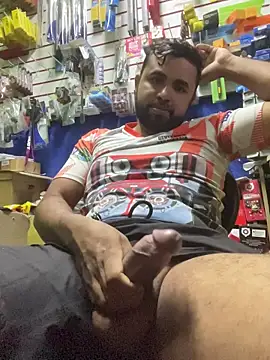 Sheik z o online show from October 2025 01:14:01 PM