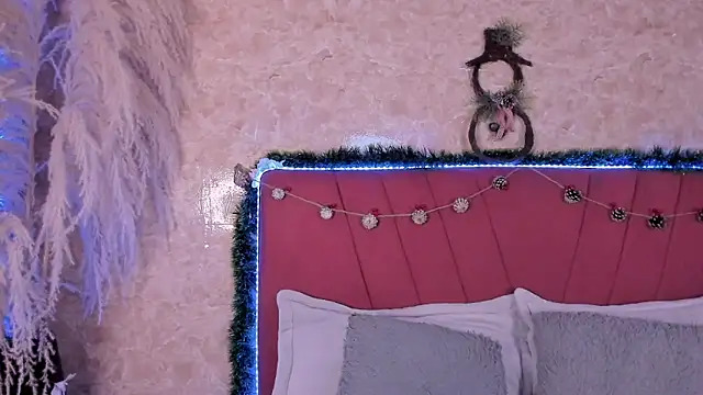 LorenaStevens online show from December 2024 06:27:01 PM