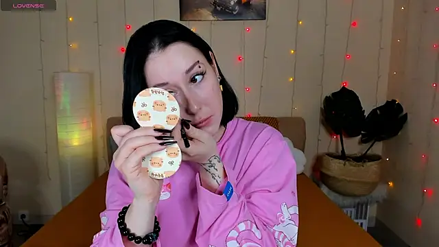 adell berry online show from February 2026 08:43:01 AM