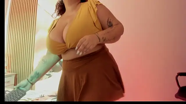 MaraaSweett online show from November 2025 02:57:02 AM