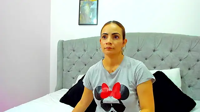 Valesskahall online show from December 2024 12:09:02 PM