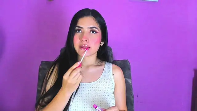 adara johnson   online show from February 2025 11:40:02 AM