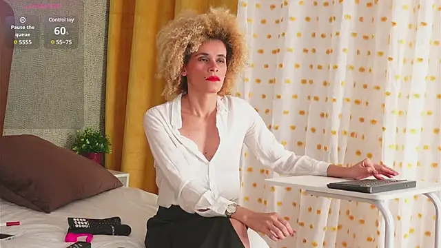 Snapshot of Alexa_Duque34 chatting on February 2025 12:06:02 PM Alexa Duque34 online show from February 2025 12:06:02 PM