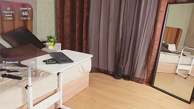 Snapshot of Alexa_Duque34 chatting on March 2025 05:29:01 PM Alexa Duque34 online show from March 2025 05:29:01 PM