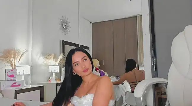 Snapshot of alexa_tobar chatting on December 2024 11:13:02 PM alexa tobar online show from December 2024 11:13:02 PM