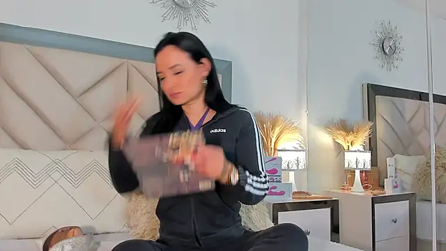 Snapshot of alexa_tobar chatting on March 2025 03:20:01 AM alexa tobar online show from March 2025 03:20:01 AM