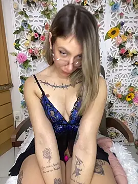 loira messi online show from May 2026 05:01:02 AM