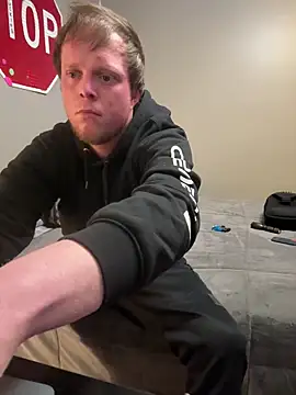 Snapshot of BigJohnson06 chatting on April 2026 05:22:02 PM BigJohnson06 online show from April 2026 05:22:02 PM