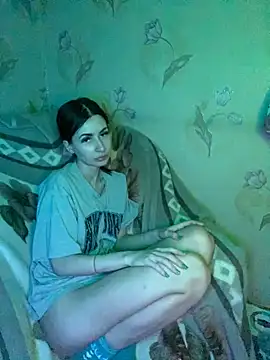 Snapshot of Starry_Siren chatting on January 2025 05:06:01 PM Starry Siren online show from January 2025 05:06:01 PM