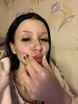 Snapshot of Starry_Siren chatting on January 2025 05:11:01 PM Starry Siren online show from January 2025 05:11:01 PM