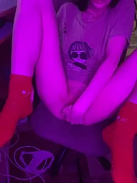 Snapshot of Starry_Siren chatting on September 2025 02:16:01 PM Starry Siren online show from September 2025 02:16:01 PM