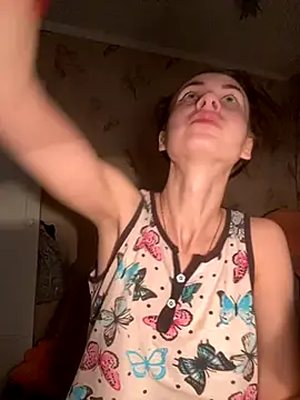 Snapshot of Starry_Siren chatting on October 2025 05:41:02 PM Starry Siren online show from October 2025 05:41:02 PM