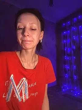 Snapshot of Starry_Siren chatting on November 2025 12:16:01 PM Starry Siren online show from November 2025 12:16:01 PM