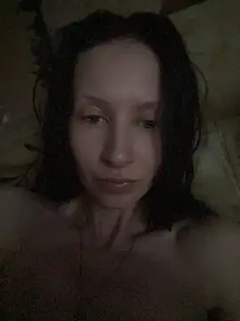 Snapshot of Starry_Siren chatting on April 2026 01:52:02 PM Starry Siren online show from April 2026 01:52:02 PM