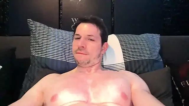 Snapshot of dreamwallker21 chatting on February 2026 10:08:02 AM dreamwallker21 online show from February 2026 10:08:02 AM