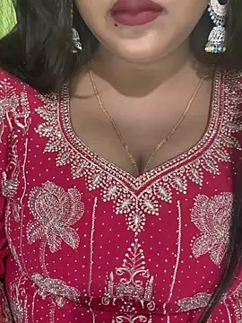 Ayesha mahi online show from May 2026 06:52:01 AM