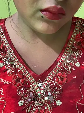 Snapshot of Ayesha_mahi chatting on July 2026 07:02:02 AM Ayesha mahi online show from July 2026 07:02:02 AM