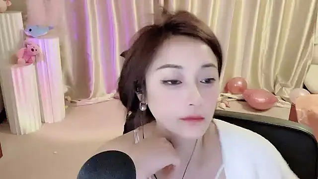 Daisy-77 online show from January 2025 09:17:01 PM