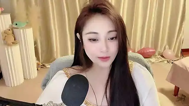 Daisy-77 online show from February 2025 12:06:01 AM