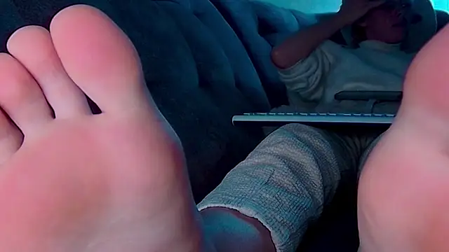 AgnesMillerS online show from December 2024 10:34:02 AM