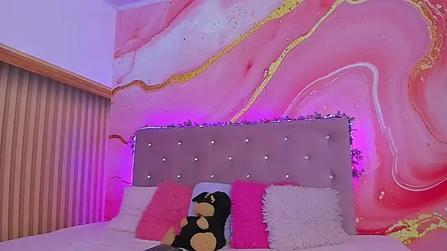 Snapshot of Daisy__rose chatting on February 2025 11:09:02 AM Daisy rose online show from February 2025 11:09:02 AM