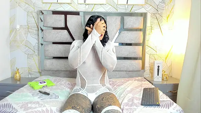 Alison Chan  online show from May 2026 10:18:02 PM