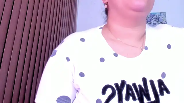 alondrabigtits online show from February 2026 11:00:02 AM