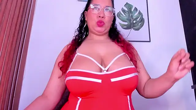 alondrabigtits online show from May 2026 11:37:02 AM