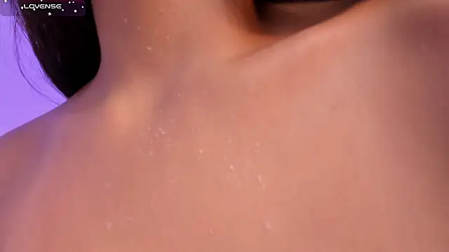 Snapshot of tifanyhills_ chatting on December 2024 10:49:02 PM tifanyhills online show from December 2024 10:49:02 PM