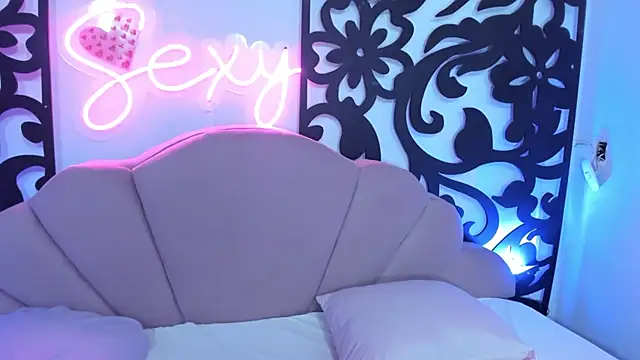 Snapshot of horny_babyss chatting on March 2025 01:41:02 AM horny babyss online show from March 2025 01:41:02 AM