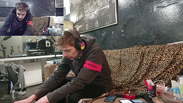 Doggyray44 online show from February 2025 05:38:01 AM