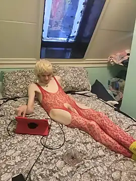 Doggyray44 online show from May 2026 02:35:01 PM