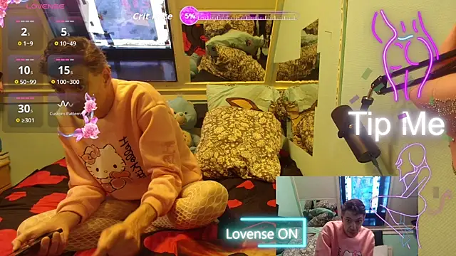 Doggyray44 online show from May 2026 05:32:02 PM