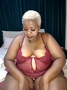 dirasweetlipsxx online show from February 2026 06:33:01 PM