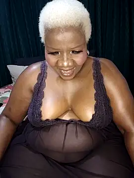dirasweetlipsxx online show from May 2026 07:52:02 PM