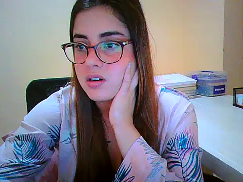 maliamiller online show from November 2025 11:25:01 AM