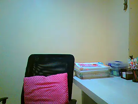 maliamiller online show from February 2026 06:14:01 PM