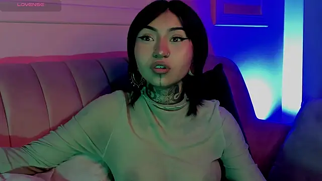 Evangeline bell online show from March 2025 11:11:02 PM