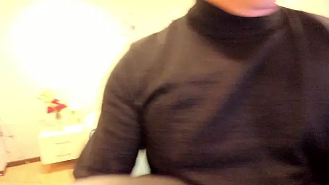 Snapshot of Sam_and_molly_ chatting on February 2025 07:21:01 PM Sam and molly online show from February 2025 07:21:01 PM