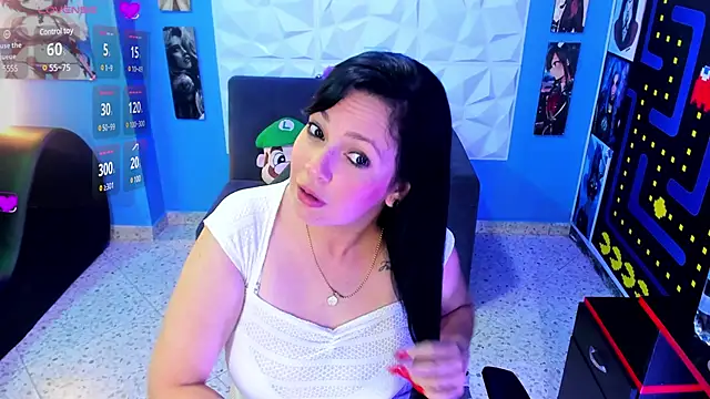 FelinaJohnson online show from March 2025 04:44:01 PM