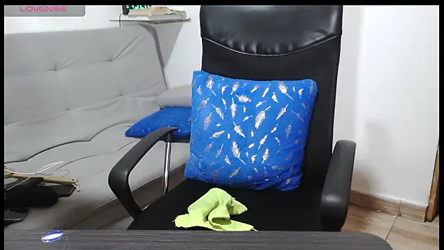 latinmartin73 online show from March 2026 12:26:02 AM