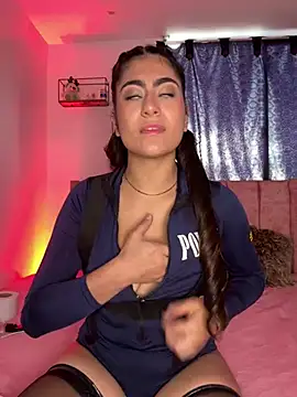 Snapshot of miakhalifaaa_ chatting on February 2025 10:21:01 PM miakhalifaaa online show from February 2025 10:21:01 PM