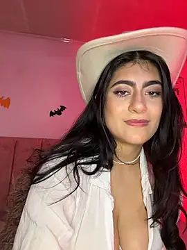 Snapshot of miakhalifaaa_ chatting on October 2025 07:37:02 PM miakhalifaaa online show from October 2025 07:37:02 PM