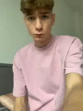 Snapshot of MiguelRausch chatting on December 2024 11:29:02 AM MiguelRausch online show from December 2024 11:29:02 AM