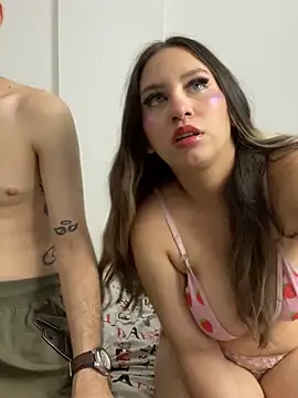 Snapshot of ashvsterry chatting on March 2026 07:48:02 AM ashvsterry online show from March 2026 07:48:02 AM