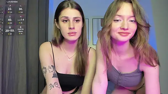 charmerss online show from October 2025 06:29:02 PM