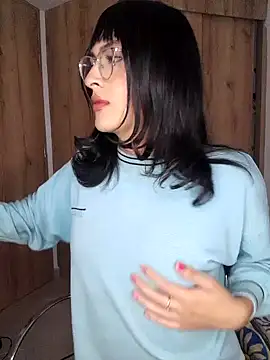 Snapshot of Kiitygirl chatting on December 2024 12:13:01 AM Kiitygirl online show from December 2024 12:13:01 AM